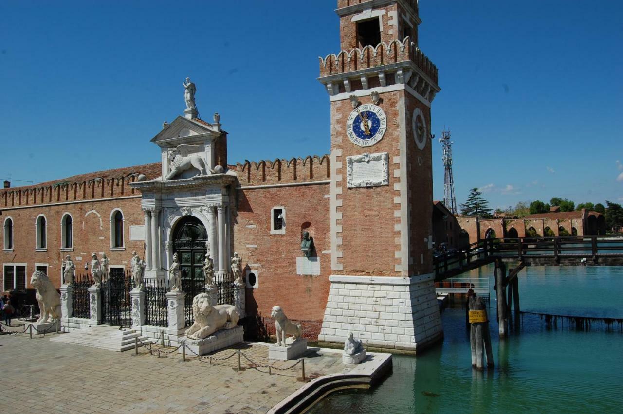 Apartamento Loft Due Cuori Con Terrazza Venecia